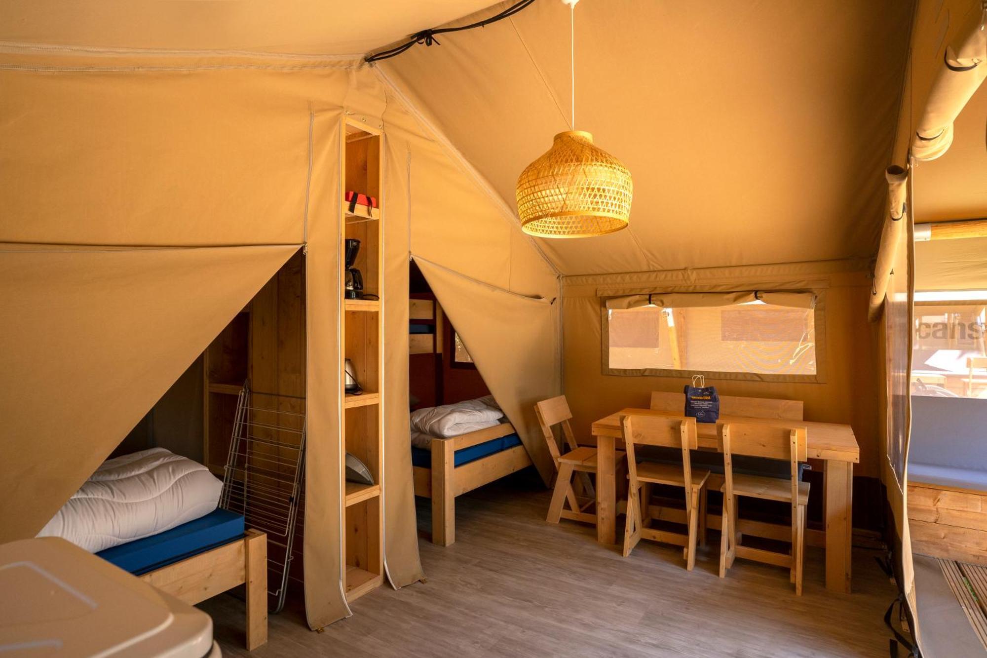 Camping Rcn La Ferme Du Latois Coëx 객실 사진