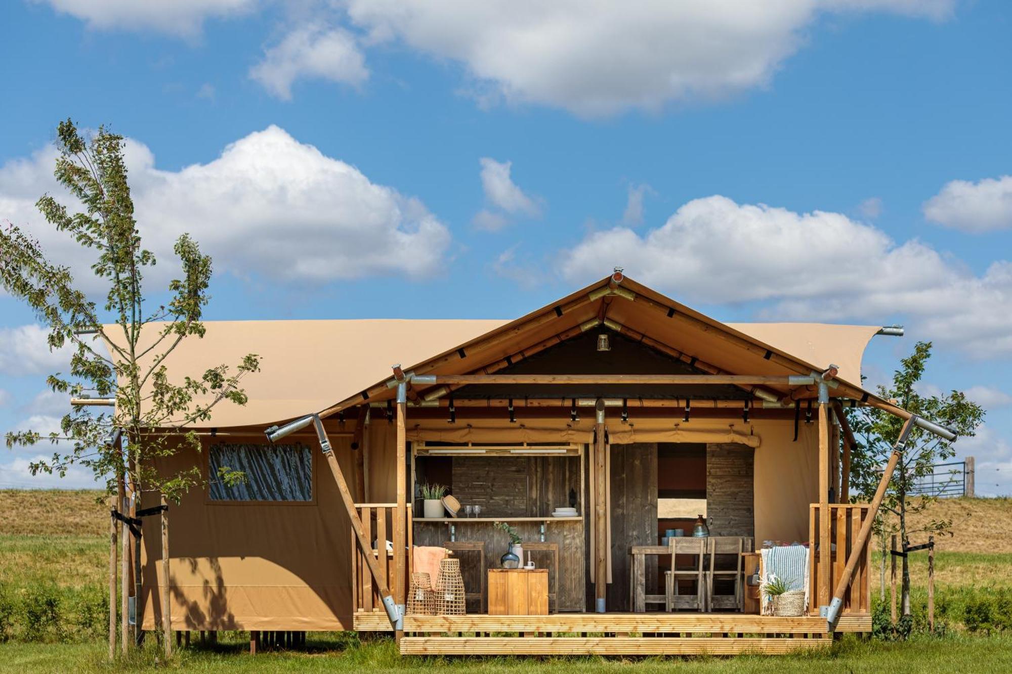 Camping Rcn La Ferme Du Latois Coëx 객실 사진