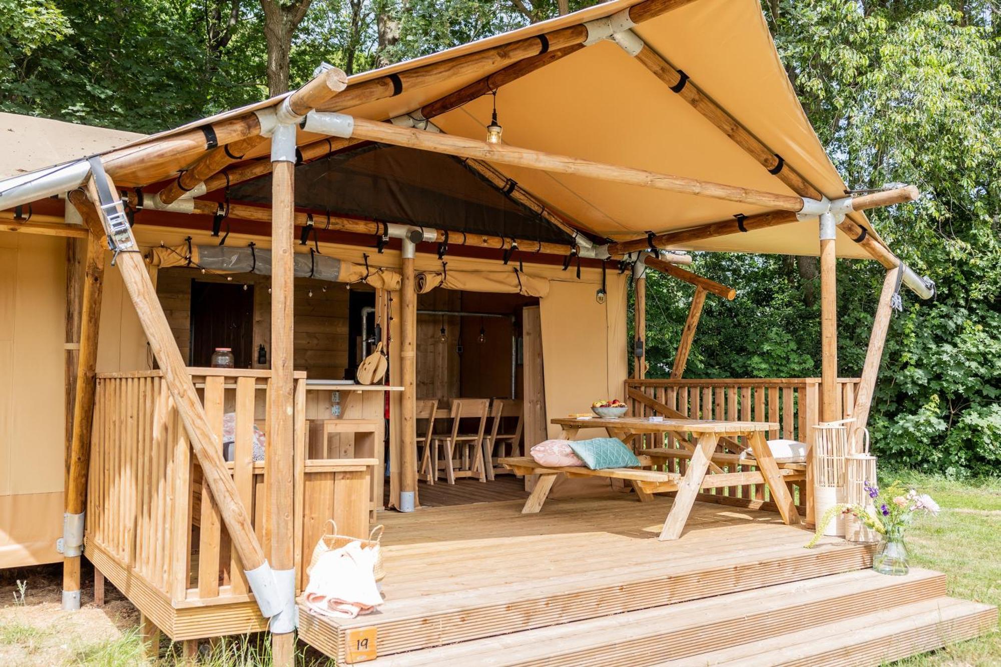 Camping Rcn La Ferme Du Latois Coëx 객실 사진